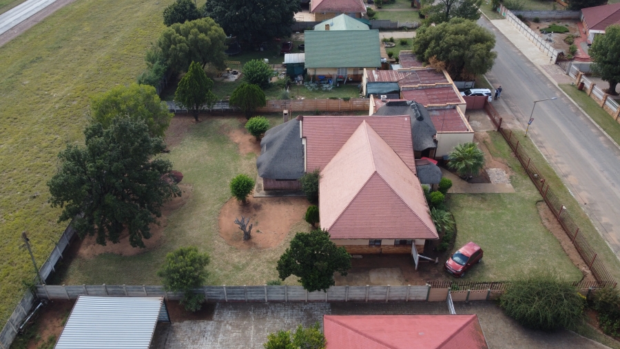 3 Bedroom Property for Sale in Stilfontein North West